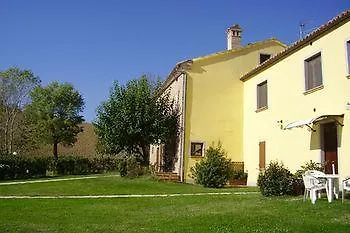 L'olmo Di Casigliano Cessapalombo